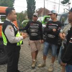 Anggota Polsek Batu Polres Batu Melaksanakan Tatap Muka Dengan Tokoh Pemuda Serta Sosialisasikan Tamu Wajib Lapor