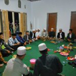 Anggota Bhabin Polsek Pujon Polres Batu Turut Hadir Dalam Acara di Pondok Pesantren di Wilayahnya