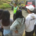 Anggota Bhabinkamtibmas Sambang Dan Silaturahmi Warga, Giat Bintibluh Bhabinkamtibmas Kelurahan Temas Polsek Batu Kota Polres Batu Kepada Kelompok Remaja