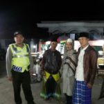 Anggota Bhabinkamtibmas Polsek Pujon Polres Batu Giatkan Pengamanan Pengajian Riyadlul Jannah