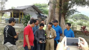 Anggota Bhabinkamtibmas Polsek Ngantang Polres Batu Laksanakan Pengamanan Kegiatan Kunjungan Perwakilan Kementrian Desa RI