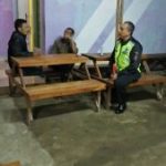 Anggota Polsek Ngantang Polres Batu Hadir di Tengah – Tengah Masyarakat Melaksanakan Patroli Dialogis