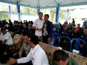Anggota Polsek Ngantang Polres Batu Melaksanakan Giat Pengamanan Kunjungan Kerja di Desa Sumberagung