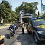 Unit Patroli Anggota Polsek Kasembon Polres Batu Lakukan Giat Patroli Batas Kota Ciptakan Situasi Kondusif
