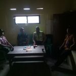 Anggota Bhabin Polsek Pujon Polres Batu Mengunjungi Dengan Kasun Desa Ngroto