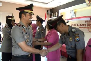 Kapolres Batu Pimpin Korp Raport Kenaikan Pangkat Brigadir Polres Batu