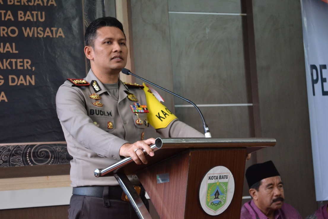 Tingkatkan Sinergitas Cegah Radikalisme, Kapolres Batu Menjadi Narasumber Dalam Silaturahmi Muspika Junrejo