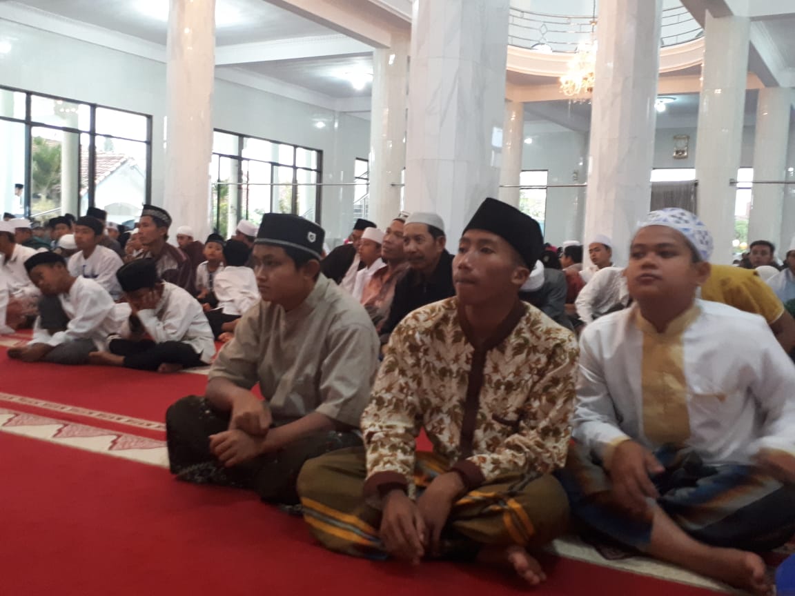 Kanit intel Polsek Junrejo Polres Batu melaksanakan pemantauan giat silaturrahmi MWC NU kec Junrejo kota Batu.