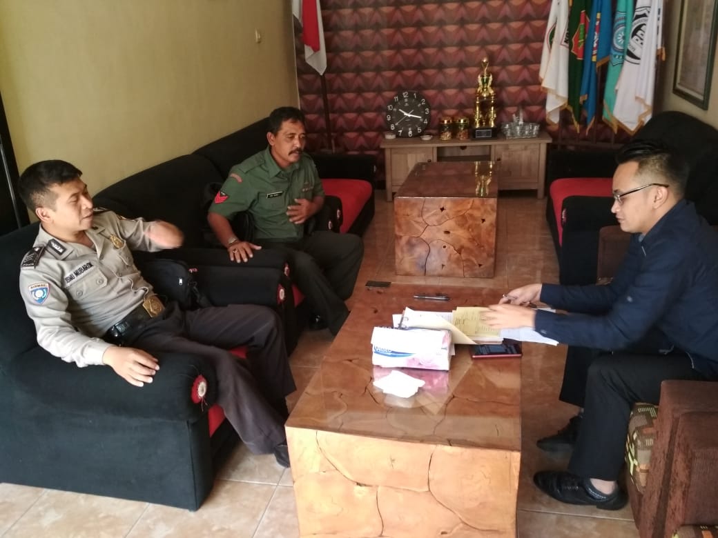 Bhabin desa Pendem Polsek Junrejo Polres Batu bersama 3 pilar adakan koordinasi guna membangun sinergritas.