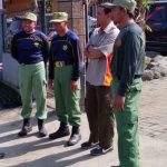 Sambang Anggota Linmas Bhabin Desa Sidomulyo Polsek Batu Kota Sampaikan Peningkatan Pam Swakarsa
