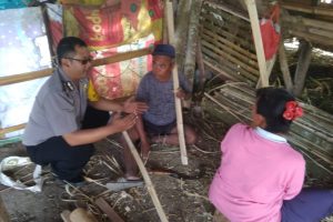 Kegiatan Sambang Desa Bhabinkamtibmas Kelurahan Songgokerto Polsek Batu Kota