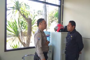 BHABINKAMTIBMAS NGAGLIK POLSEK BATU KOTA POLRES BATU SAMBANG SATPAM