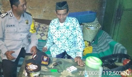 Bhabinkamtibmas Kelurahan Songgokerto Polsek Batu Kota Polres Batu Jalin Kemitraan Erat serap informasi kondusifkan wilayah