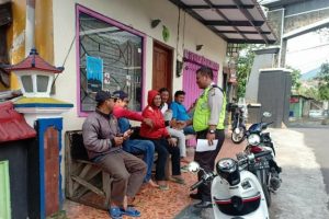 Kanit Bimmas Polsek Batu Sambangi Paguyuban Ojek Wisata Songgoriti himbau agar tetap mematuhi peraturan lalu lintas 