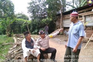 Giat Sambang dan Silaturahmi Kamtibmas Dan Silaturahmi ke Desa Serap Aspirasi Masyarakat Bhabinkamtibmas Kelurahan Songgokerto Polsek Batu Kota Polres Batu