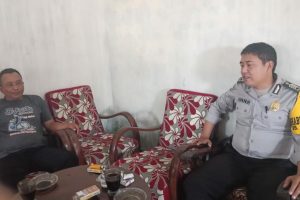 Giat Sambang Kamtibmas di pagi hari, Silaturahmi Tokoh Masyarakat Bhabinkamtibmas Desa Sumberejo Polsek Batu Kota Polres Batu Sampaikan Pesan Kamtibmas