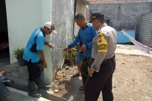 Sambang Warga Bhabinkamtibmas Desa Sumberejo Polsek Batu Kota Sampaikan Pesan Kamtibmas