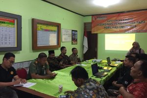 Anggota Polsek Bumiaji Menghadiri Rapat Dalam Kantor Koordinasi Pengawasan Pemilu Th 2019