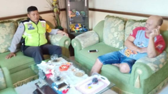 Upaya Preventif Polri di  Masyarakat Wilayah, Bhabinkamtibmas Desa Sumberejo Polsek Batu Kota Polres Batu Kegiatan Sambang Tokoh Pemuda Serap Aspirasi Masyarakat