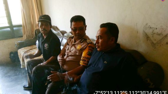 Silaturahmi Dan Sambang Tokoh Masyarakat Bhabinkamtibmas Kelurahan Songgokerto Polsek Batu Kota Polres Batu