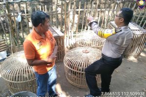 Giat Pendekatan Guna Jalin Mitra Kerja di Masyarakat Binaannya, Polsek Batu Polres Batu Sampaikan Pesan Kamtibmas