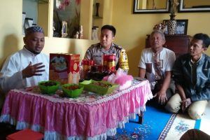 Silaturahmi Kepada Lurah Sisir Bhabinkamtibmas Kelurahan Sisir  Polsek Batu Kota Polres Batu Jaga Sinergitas Dan Kekompakan