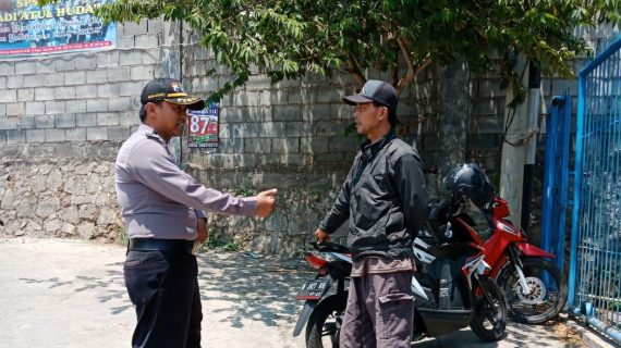 Sambang Tomas Bhabin Kelurahan Temas Polsek Batu Kota Ajak Tingkatkan Siskamling