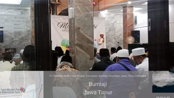 Sinergitas Bhabin Polsek Bumiaji Polres Batu dan Babinsa Menghadiri Pengajian Dalam Rangka Memperingati Maulid Nabi Muhammad SAW