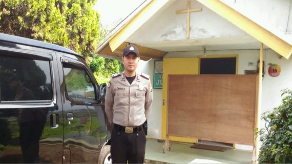 Tingkatkan Keamanan Tempat Ibadah, Polsek Junrejo Polres Batu Laksanakan Pengamanan Lokasi
