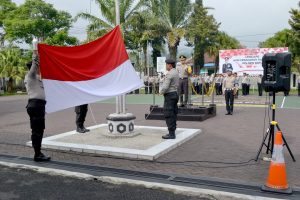 Kapolres Batu Pimpin Upacara Hari Kesadaran Nasional 2019