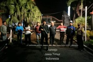 perketat penjegaan dan meningkatkan keamanan Mako,  Polres Batu Patroli malam hari