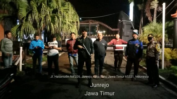 perketat penjegaan dan meningkatkan keamanan Mako,  Polres Batu Patroli malam hari