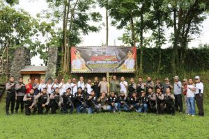 Tingkatkan Silaturahmi Anggota, Kapolres Batu Gelar Tembak Reaksi Kapolres Cup 2019