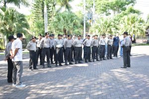 Sebagai Bentuk Kedisiplinan Anggota, Polres Batu Melakasanakan Apel Pagi Sebelum Bertugas