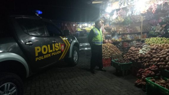 Polsek Bumiaji Polres Batu Tingkatkan Patroli Malam Ciptakan Rasa Aman