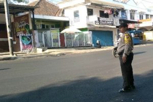 Giat Pelayanan Pagi, Polsek Junrejo Polres Batu Poros Pagi Bantu Kelancaran Arus Lalin di Wilayahnya