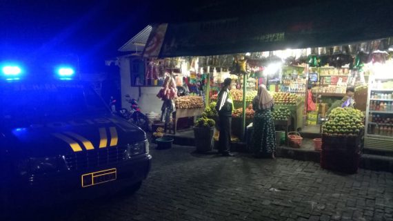 Perlancar Mitra Kerja di Masyarakat Binaannya, Polsek Bumiaji Polres Batu Tingkatkan Patroli Malam Guna Ciptakan Sitmansif