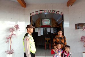 Dalam Rangka Tingkatkan Keamanan Tempat Ibadah, Polsek Junrejo Polres Batu Laksanakan Pengamanan Lokasi