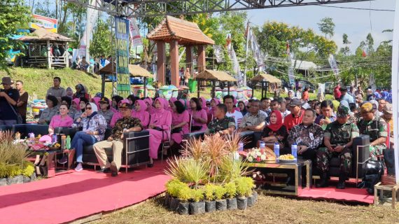 Kapolres Batu dan Walikota Batu serta Forkompimda laksanakan acara peringatan Hari Peduli Sampah Nasional  (HPSN) tahun 2019