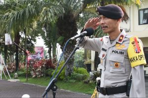 Tingkatkan Semangat Patriotisme, Wakapolres Batu Pimpin Upacara Hari Kesadaran Nasional