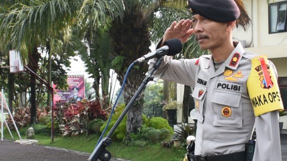 Tingkatkan Semangat Patriotisme, Wakapolres Batu Pimpin Upacara Hari Kesadaran Nasional
