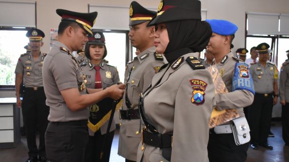 Kapolres Batu Pimpin Sertijab Kasat Lantas