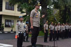 Kapolres Batu AKBP Budi Hermanto, S.I.K, M.Si Pimpin Apel Lengkap