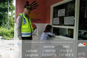 Anggota Polsek Junrejo Polres Batu Laksanakan Giat patroli sambang Wisata predator fun park