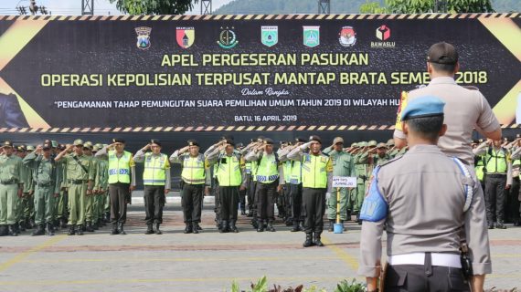 Gelar apel pergeseran pasukan PAM TPS , Polres Batu All Out amankan Pemilu 2019