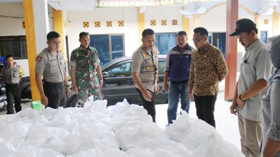 Menjaga Kelancaran Arus Lalin, Anggota Polsek Bumiaji Polres Batu Giat Patroli Obyek Vital