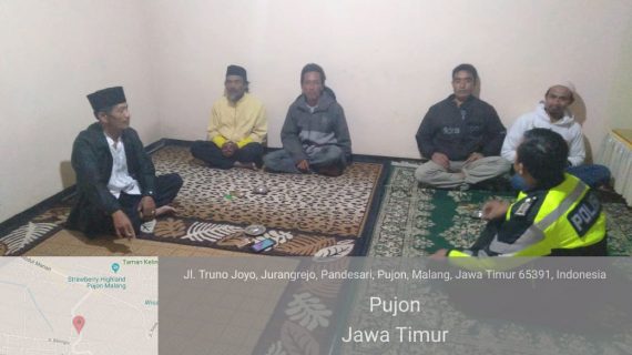 Sambangi Calon Kades Bhabinkamtibmas Desa Pandesari Polres Batu Mengajak Ciptakan Kamtibmas Yang Aman