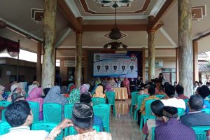 Bhabinkamtibmas Desa Bendosari Polres Batu Menghadiri Pengudian Nomer Dan Visi Misi Calon Kades