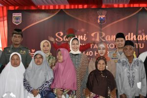Walikota dan Kapolres Batu serta Forkompimda laksanakan Safari Ramadhan dan santunan anak yatim di Mapolres Batu