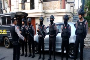 Cegah terjadinya kejahatan specialis nasabah bank, Anggota Sabhara Polres Batu All out amankan Obyek vital Perbankan